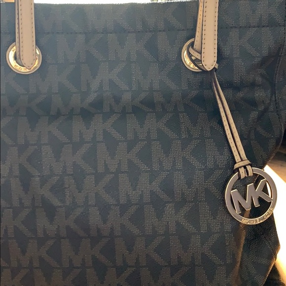 MK large bag - Picture 2 of 3